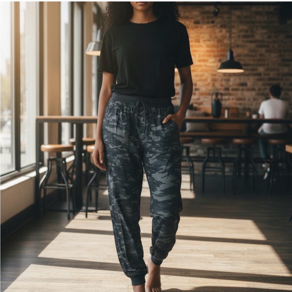 Seven7 Camo Print Utility Jogger Pants Sz M